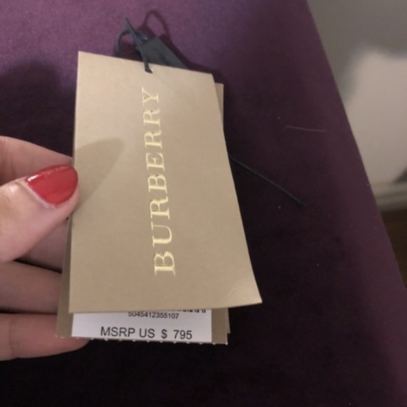 Burberry watch - Picture 4 of 4